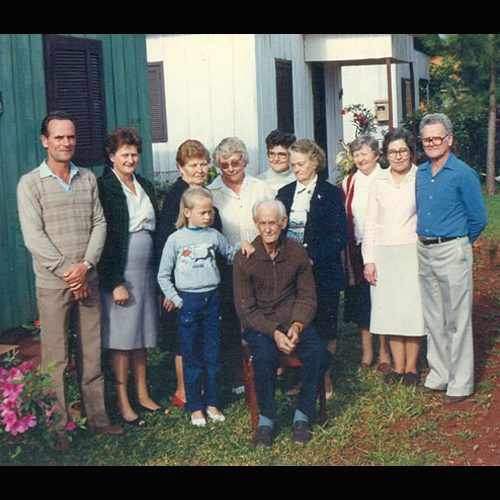 Helma com familiares e seu tio Teobaldo